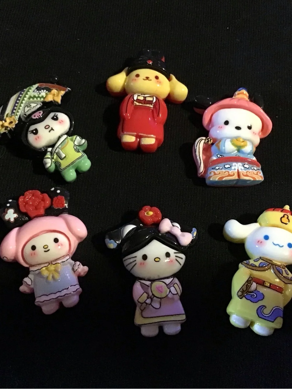 Sanrio characters mini magnet set with kimono design - Assorted Pastel Colors